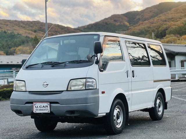 Nissan Vanette 1