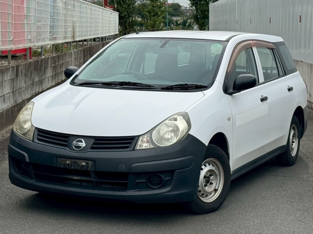 2011 Nissan AD
