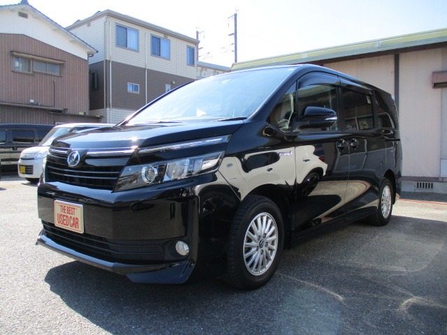 2016 Toyota Voxy