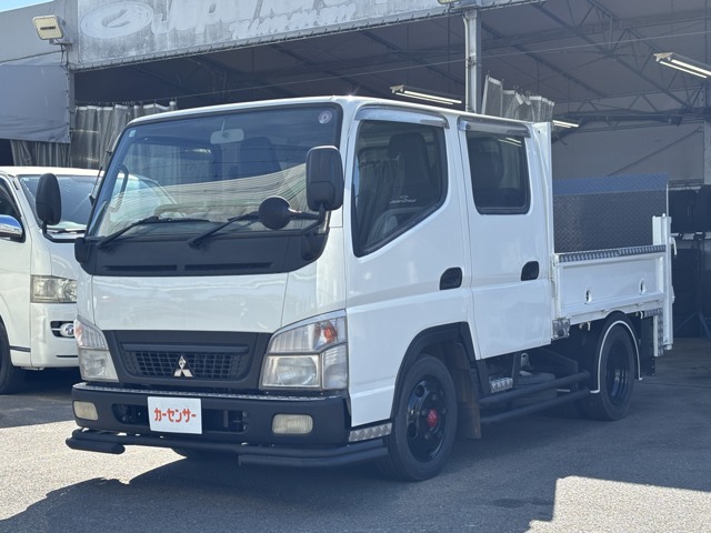 Mitsubishi Fuso Canter 1