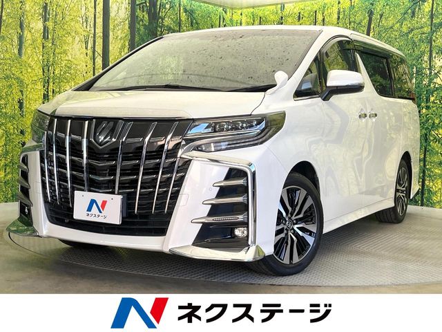 Toyota Alphard 1