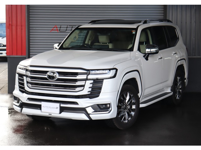 Toyota Land Cruiser 300 2