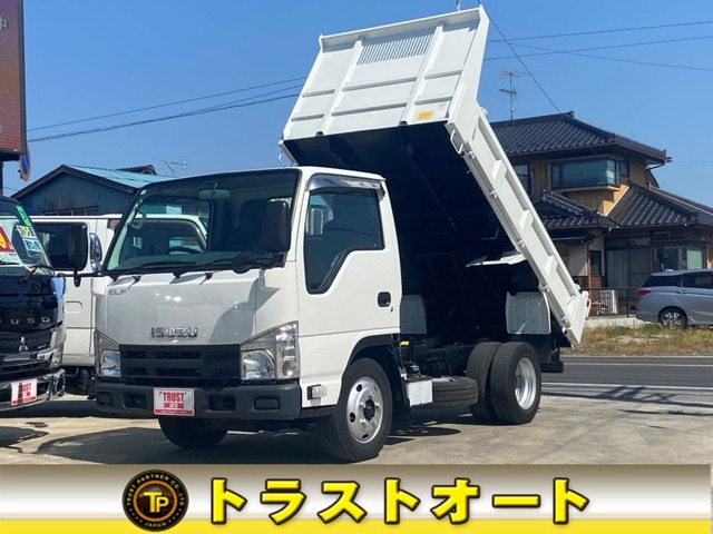 2012 Isuzu Elf
