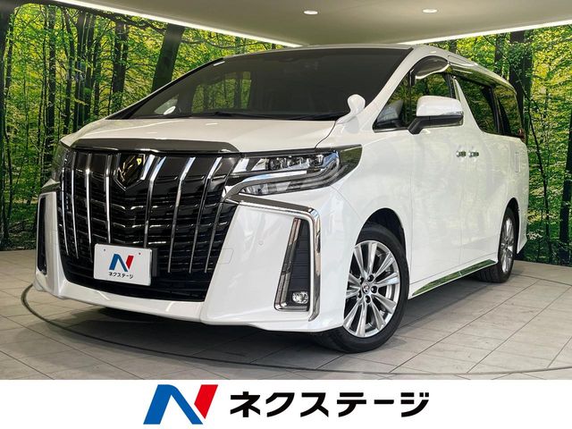 Toyota Alphard 1
