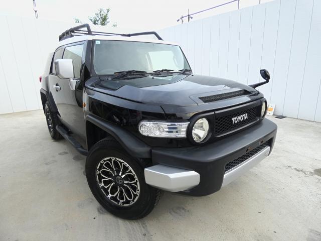 Toyota FJ Cruiser 2