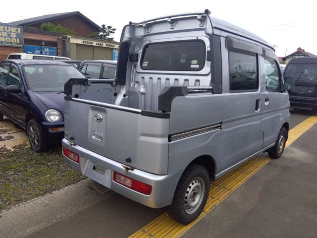 2009 Daihatsu Hijet Deck Van