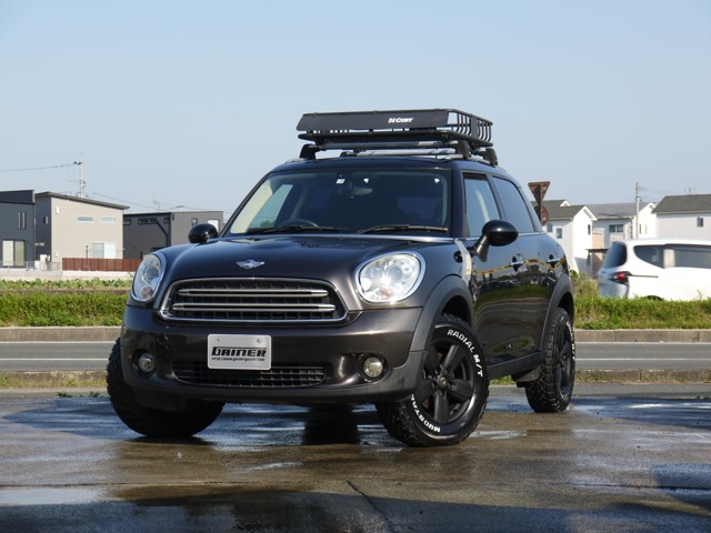 MINI Crossover 1