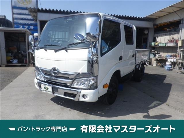 Hino Dutro 1