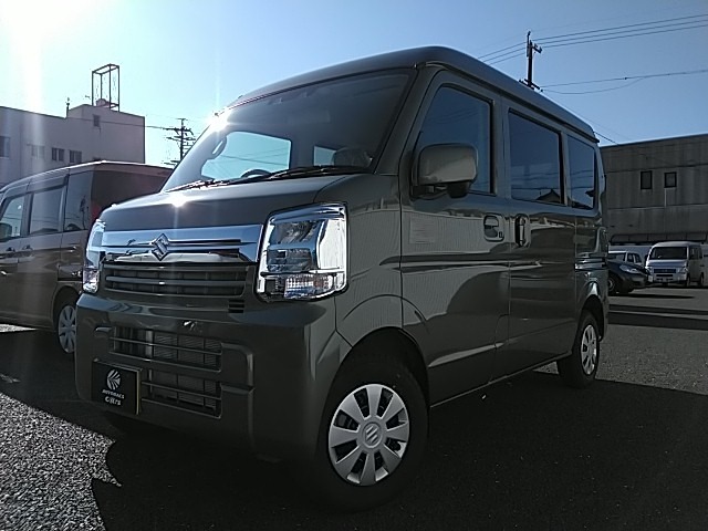 2025 Suzuki Every