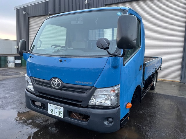 Toyota Toyoace 1