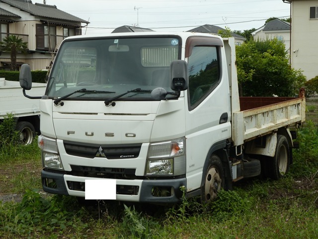 Mitsubishi Fuso Canter 1
