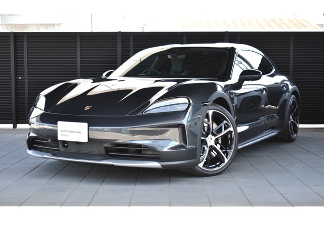 2026 Porsche Taycan Cross Turismo