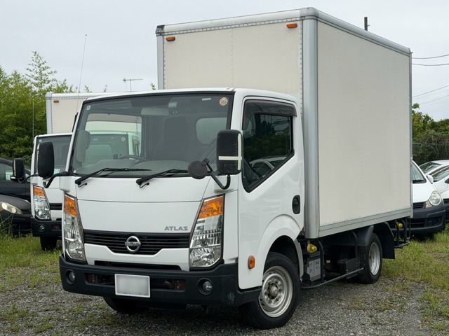 2015 Nissan Atlas