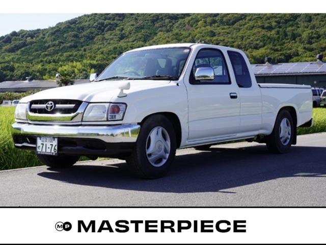 Toyota Hilux 1
