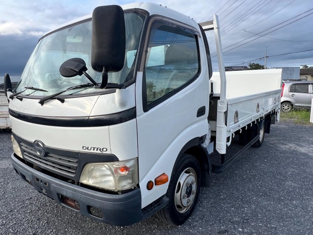 2011 Hino Dutro