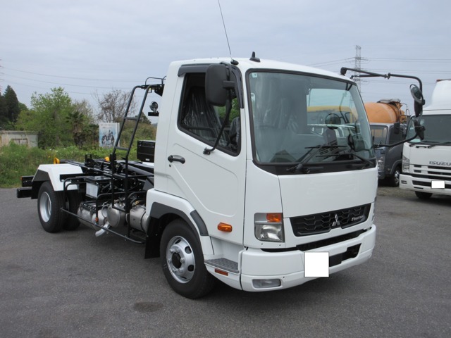 Mitsubishi Fuso Fighter 1