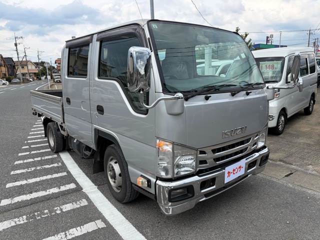 2017 Isuzu Elf