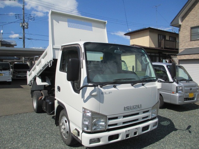 2014 Isuzu Elf