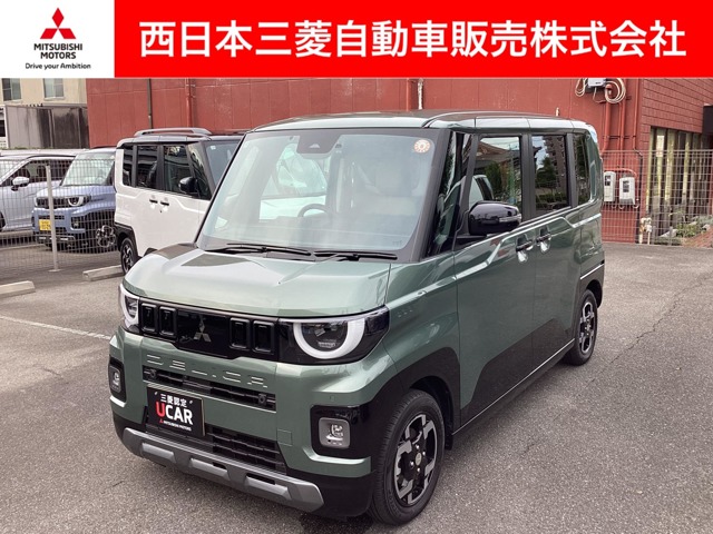 Mitsubishi Delica Mini 1