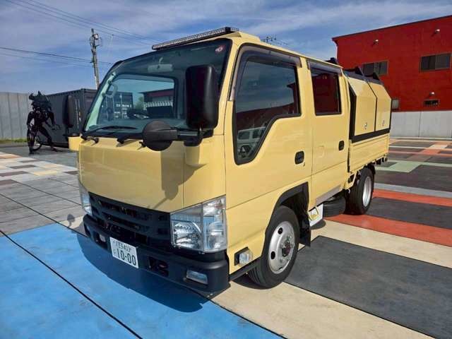 2016 Isuzu Elf