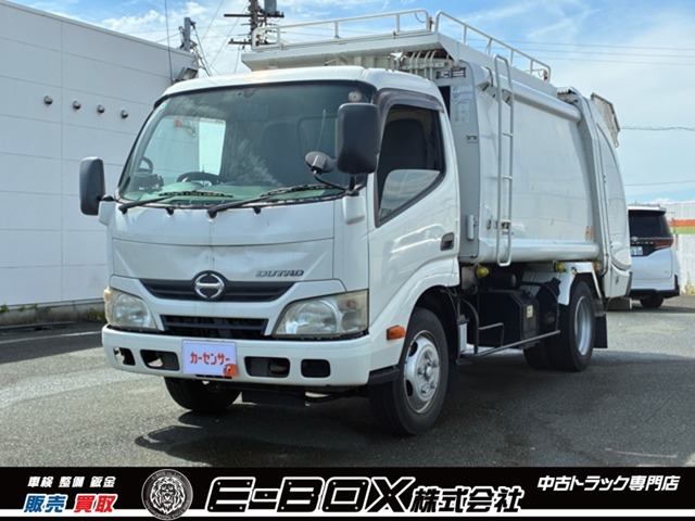 Hino Dutro 1
