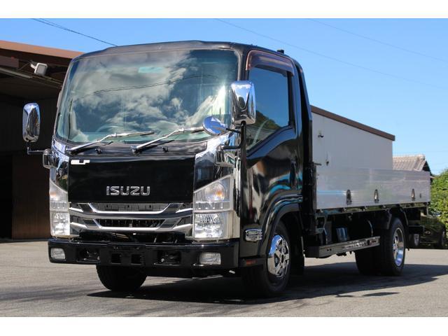Isuzu Elf 1