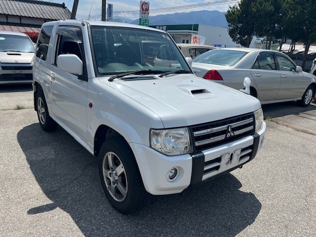 Mitsubishi Pajero Mini 1