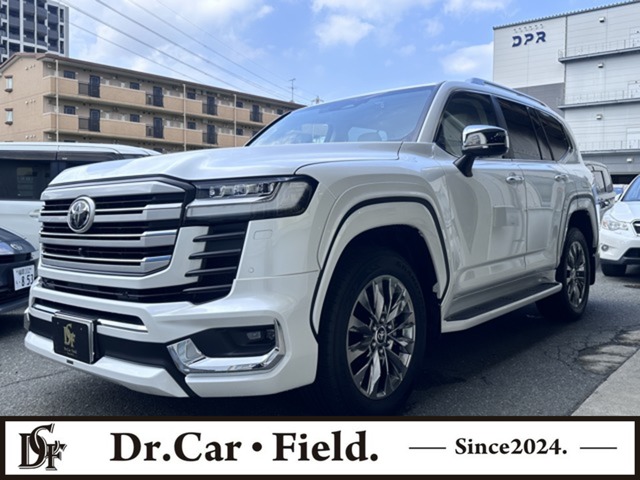 Toyota Land Cruiser 300 2