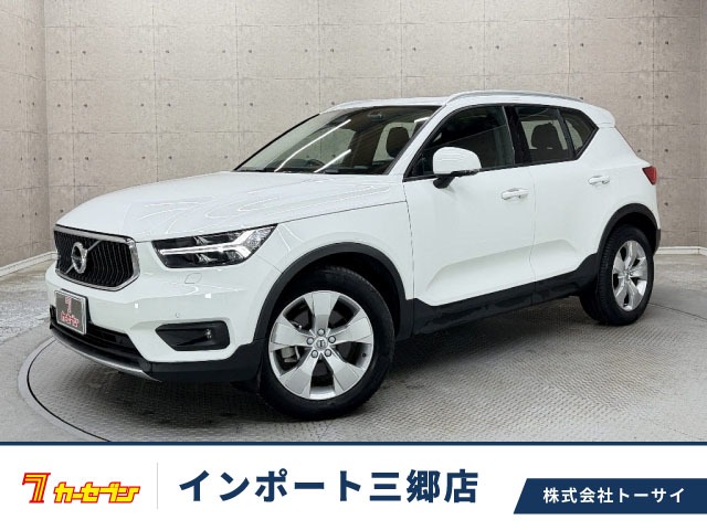2021 Volvo XC40