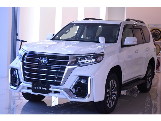 Toyota Land Cruiser Prado 1
