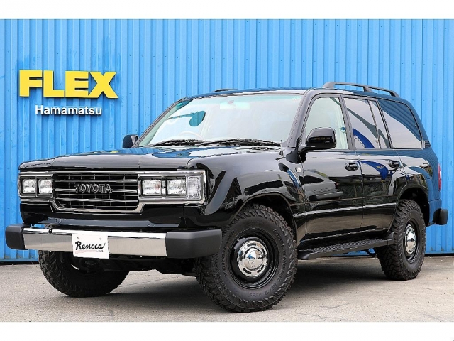 Toyota Land Cruiser 100 2