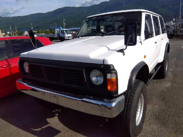 1991 Nissan Safari