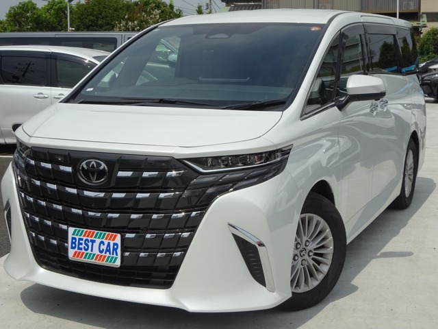 Toyota Alphard 1