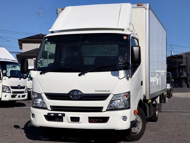 Toyota Toyoace 1