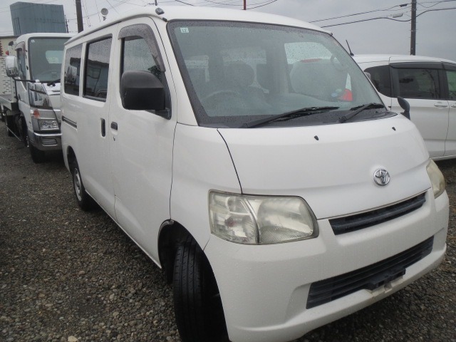 2015 Toyota Light Ace Van