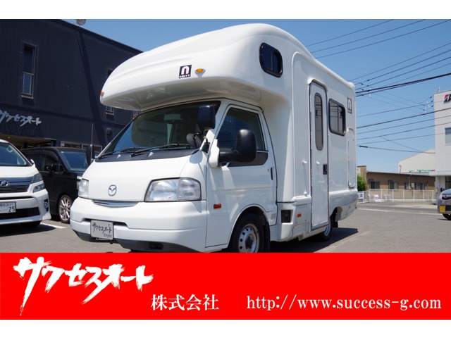 Mazda Bongo Truck 1