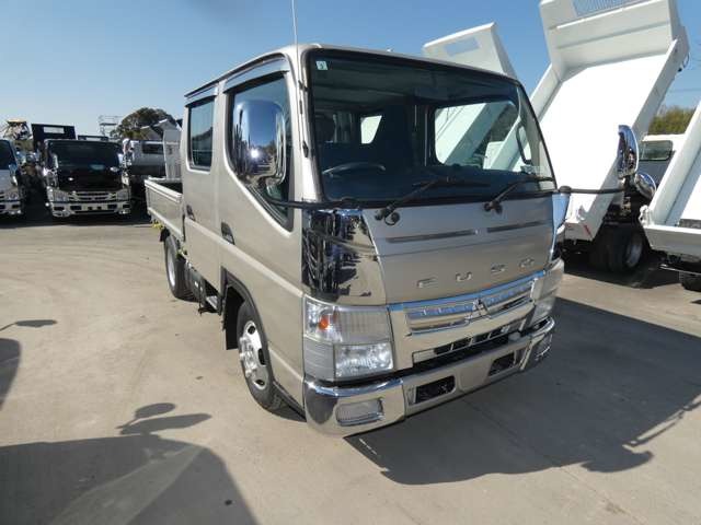Mitsubishi Fuso Canter 2