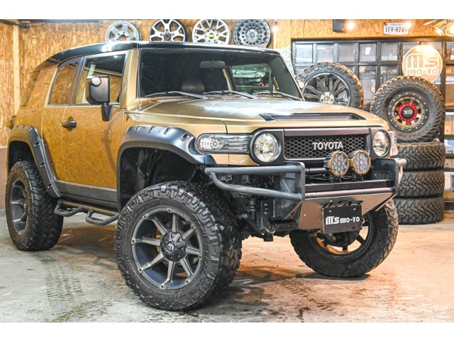 Toyota FJ Cruiser 1