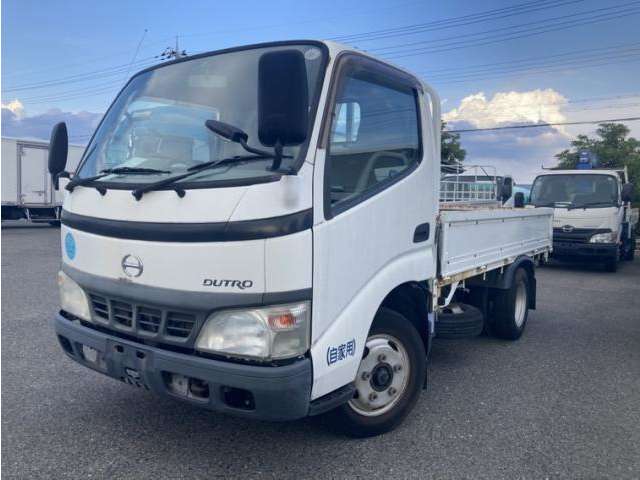 Hino Dutro 1