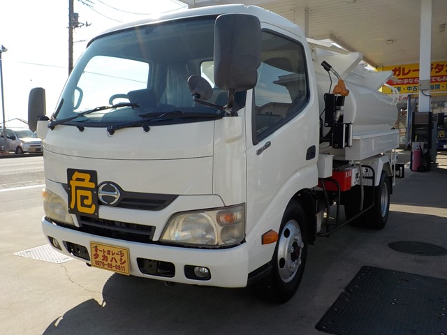 2012 Hino Dutro