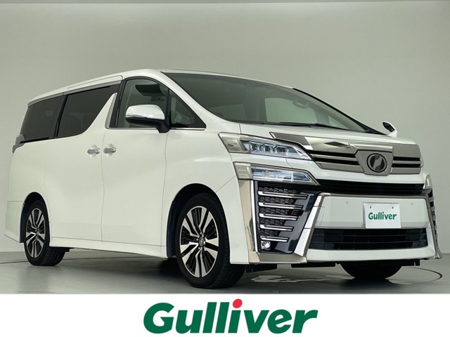 Toyota Vellfire 2