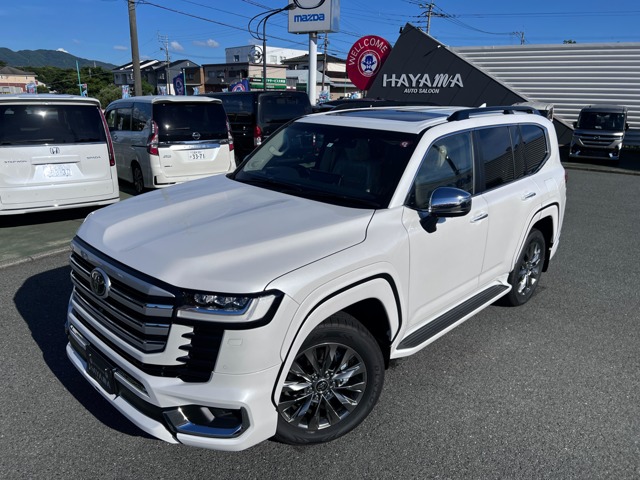 Toyota Land Cruiser 300 2