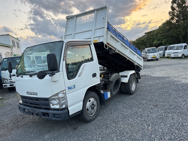 2008 Isuzu Elf