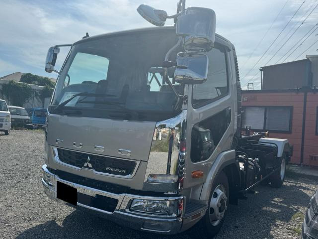 2025 Mitsubishi Fuso Fighter