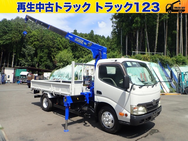 2010 Hino Dutro