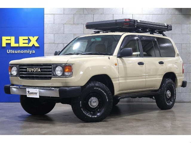 Toyota Land Cruiser 100 2
