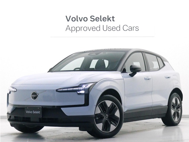 Volvo EX30 1