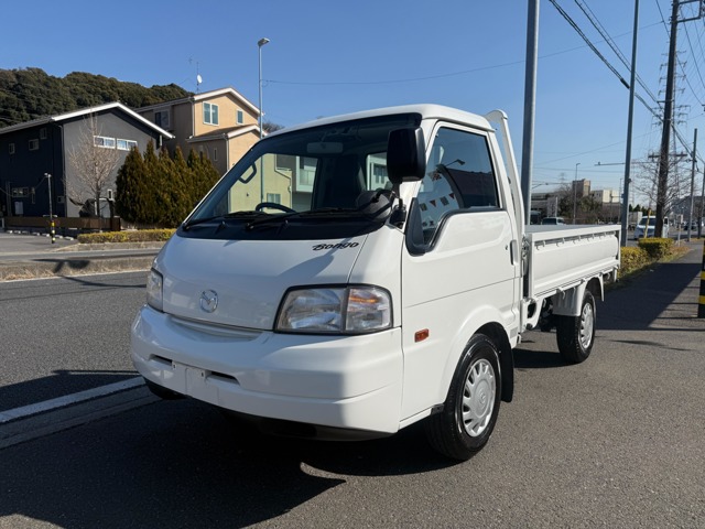 Mazda Bongo Truck 1