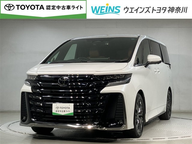 Toyota Vellfire 2