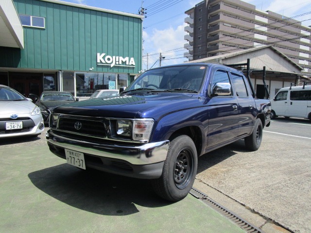 Toyota Hilux 1